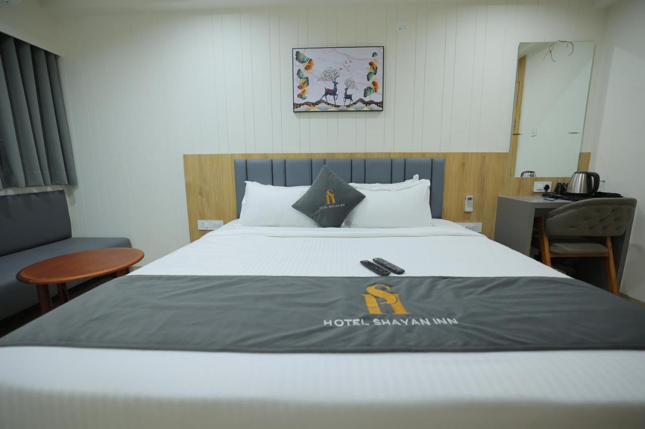 Hotel Shayan Inn Rajkot Exterior photo