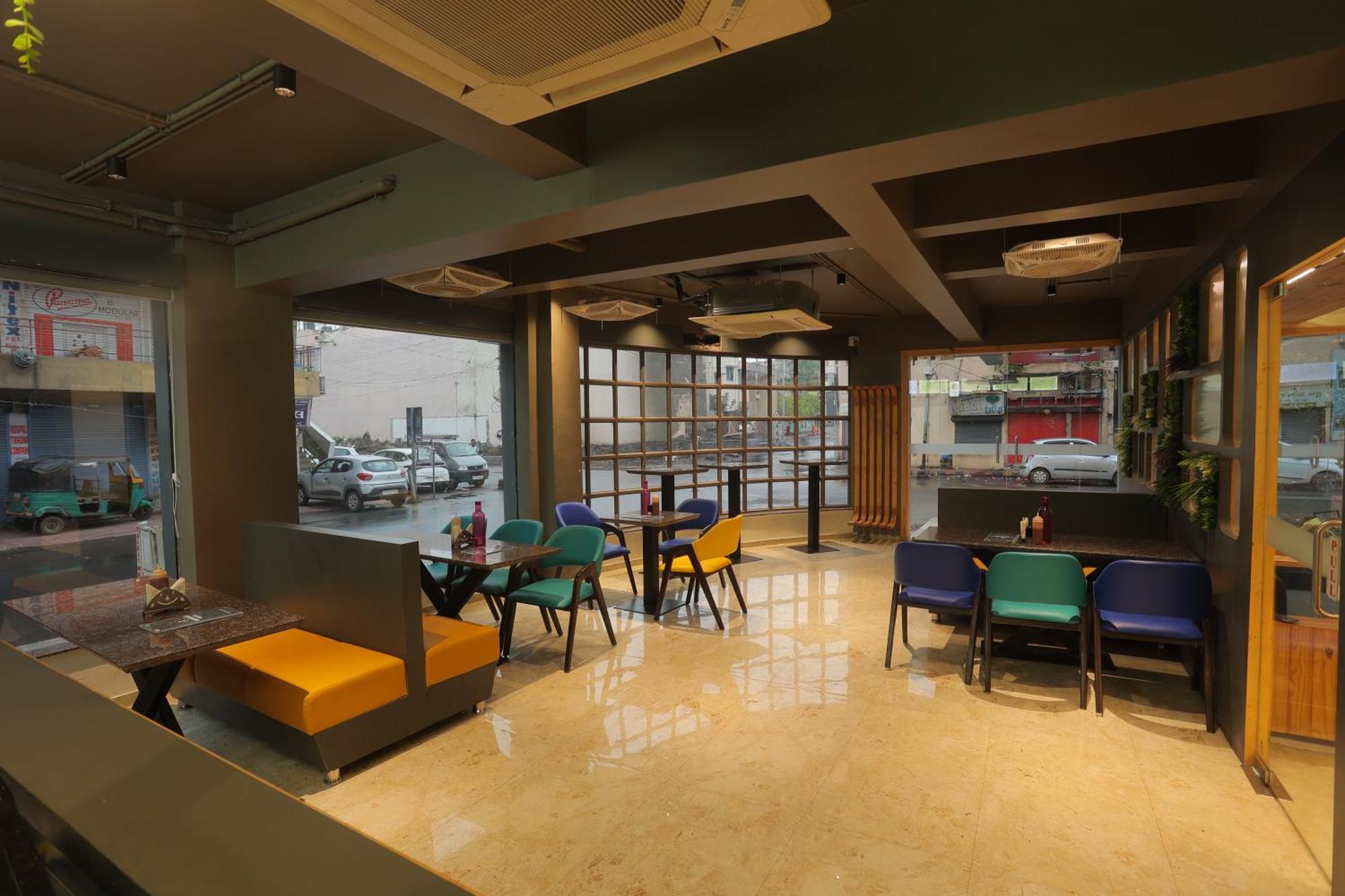 Hotel Shayan Inn Rajkot Exterior photo