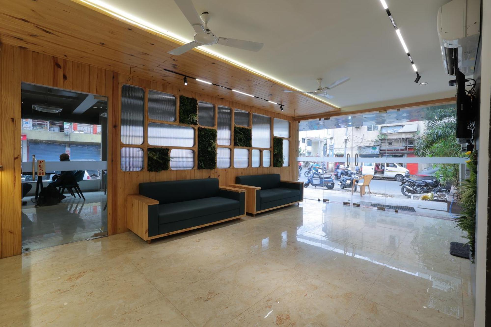Hotel Shayan Inn Rajkot Exterior photo