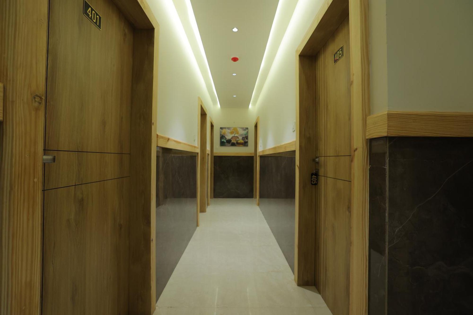 Hotel Shayan Inn Rajkot Exterior photo